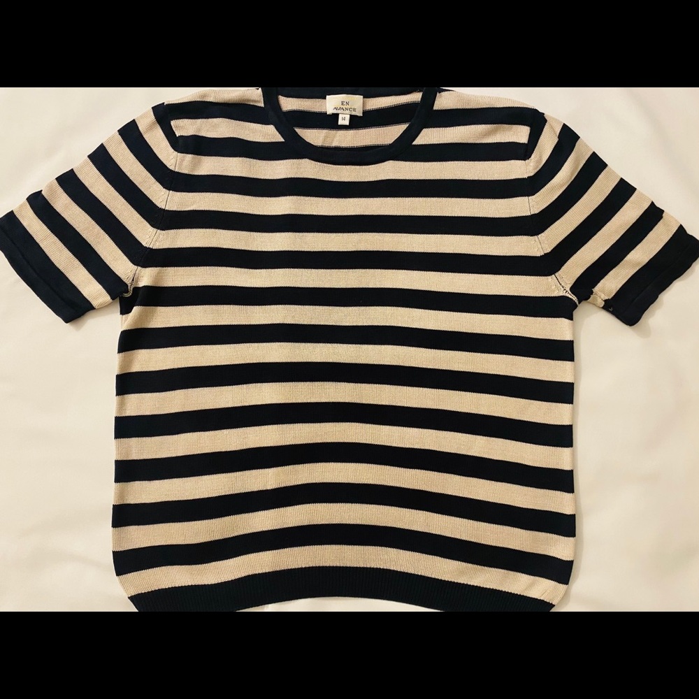 Women’s Short Sleeve Sweater